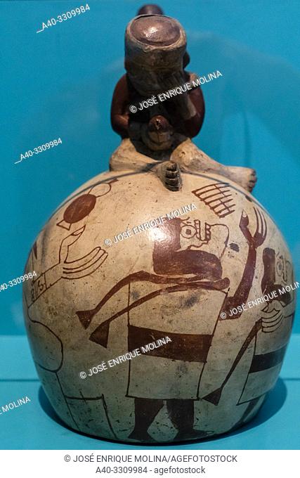 Peruvian Pre-Columbian ceramics, Moche culture (100 to 700 AC). Lima Art Museum, Lima, Peru