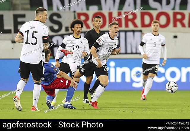 firo: Fuvuball: Soccer: 02.09.2021 Lv§nderspiel, national team WM qualification Liechtenstein - Germany Aron Sele, Liechtenstein, LIE, Robin Gosens, Germany