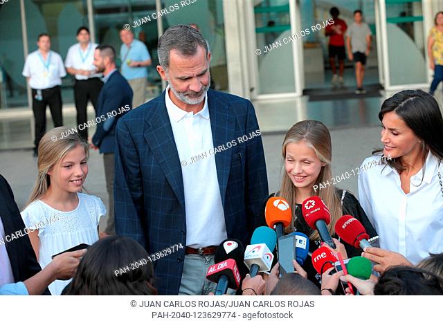 Madrid Spain; 08/27 / 2019.- Felipe VI and Letizia Reyes de España speak with the press accompanied by their daughters Princess Leonor and the Infanta Sofia in...