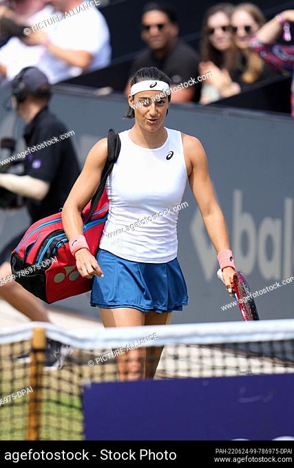 24 June 2022, Hessen, Bad Homburg: Tennis: WTA Tour, Singles, Women, Semifinals, Cornet (France) - Garcia (France). Caroline Garcia