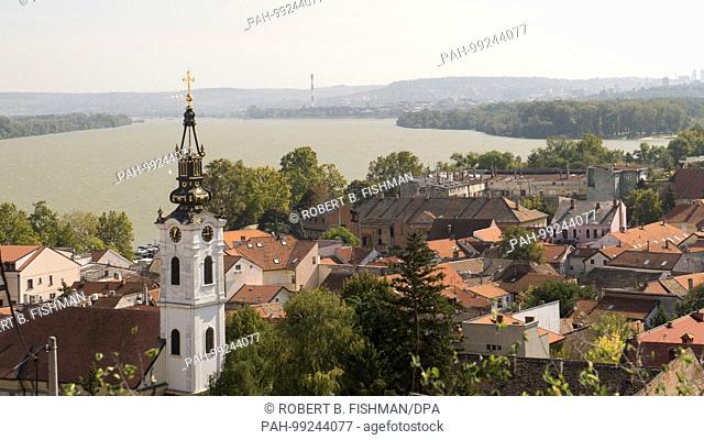 View over the old Austrian village of Zemun in Belgrade, 2.10.2017, Foto: Robert B. Fishman | usage worldwide. - Belgrad/Serbia