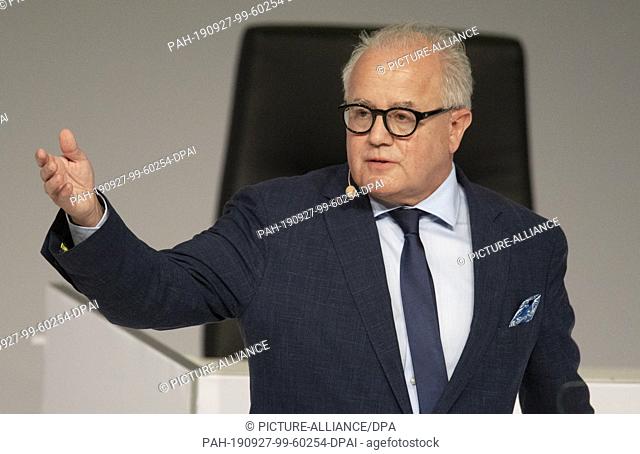 27 September 2019, Hessen, Frankfurt/Main: Fritz Keller, the new DFB President, gesticulates during his speech. The Bundestag of the German Football Association...