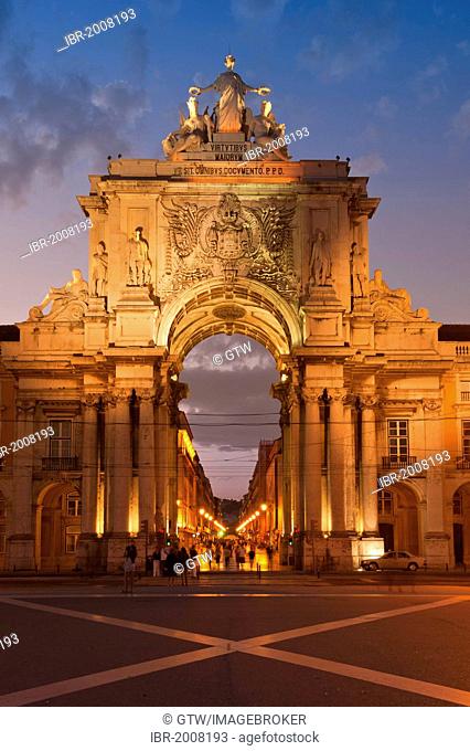 Arco da Rua Augusta at sunset, Praça do Comercio, commerce square, Baixa district, Lisbon, Portugal, Europe
