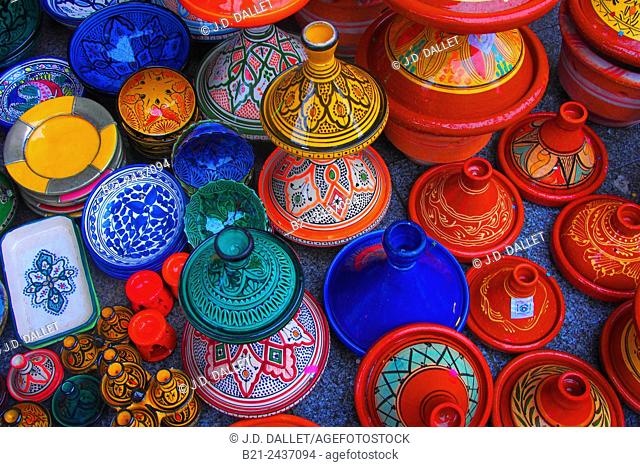 Handicraft: ceramic plates and tajines, Morocco