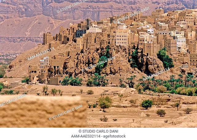 Al Hajarayn Village, Wadi Doan, Hadramawt, Yemen