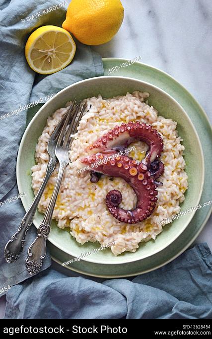 Lemon risotto with octopus