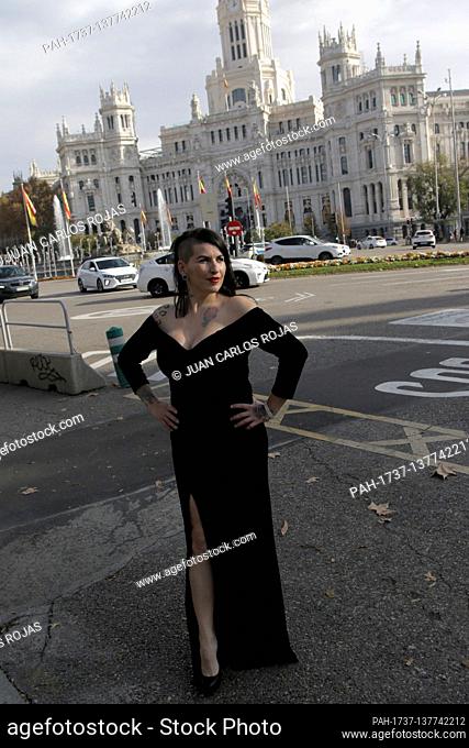 Madrid, Spain; 29/11/2020.- Members of the Miss Mambo school of burlesque pose in the streets of Madrid to make a calendar of sales to the public and thus...