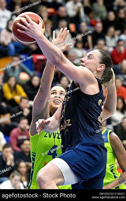 L-R Brionna Jones (USK) and Alina Iagupova (Fenerbahce) in action during the 12th round match of the A group of the European Women's Basketball league (EWBL)