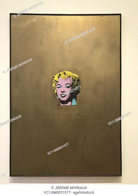 Andy warhol, gold marilyn monroe, the museum of modern art, MoMA, manhattan, new york city, USA