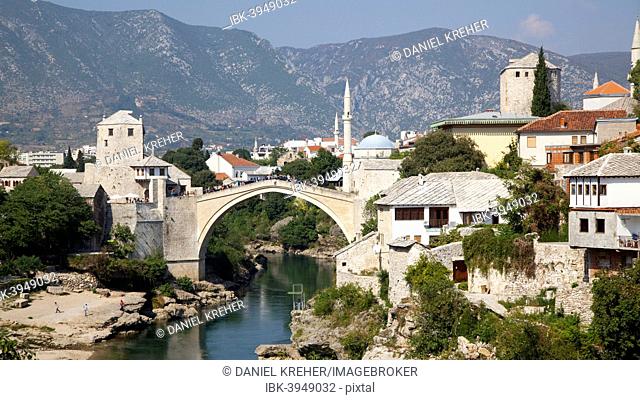 Mostar Bridge, Old Bridge, Stari Most, Neretva River, Mostar, Bosnia and Herzegovina