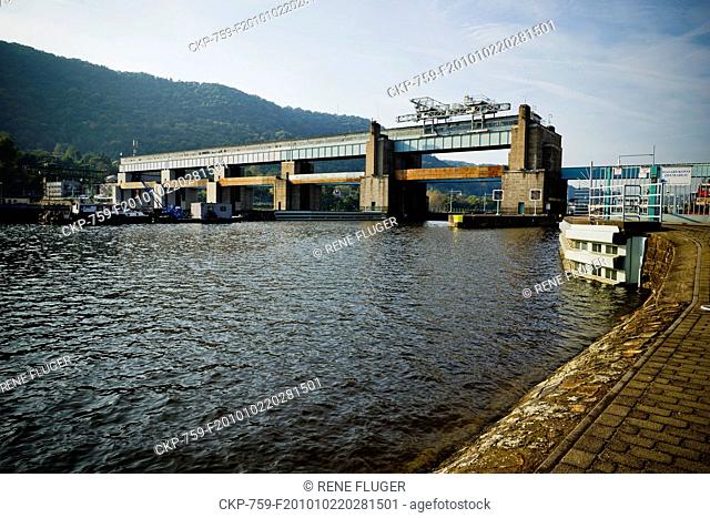 Strekov locks Masaryk locks, floodgates on the Labe river in Usti nad Labem, Czech Republic This floodgate was constructed between 1923 and 1935 it is last but...