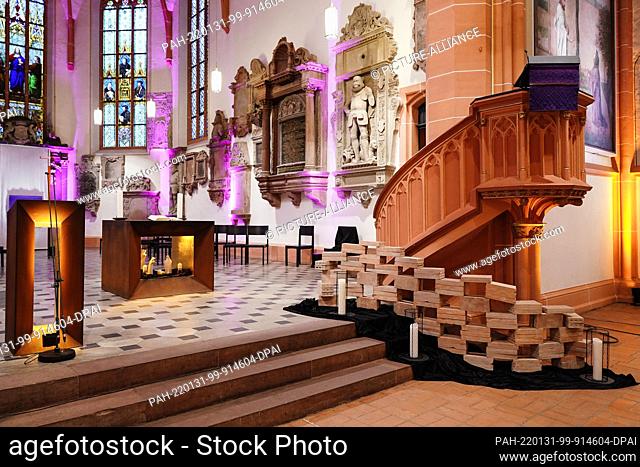 31 January 2022, Baden-Wuerttemberg, Heidelberg: View of the altar of St. Peter's Church, where the central funeral service for the victims of the rampage at...