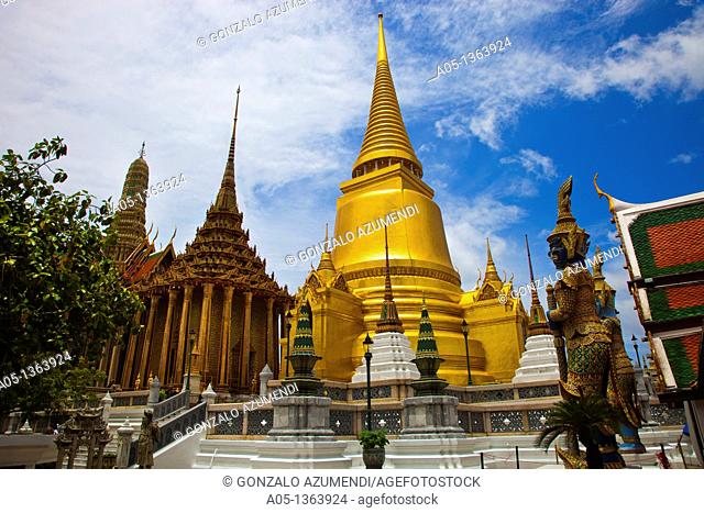 Royal Pantheon, Library and Golden Chedi  Wat Phra Kaew Emerald Buddha Temple and Grand Palace  Bangkok, Thailand, Southeast Asia, Asia