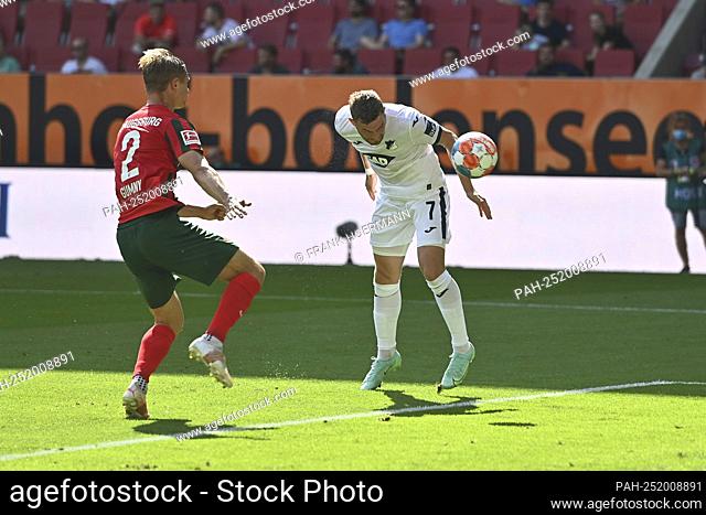 Jacob Bruun LARSEN (1899 Hoffenheim) heads the ball, the goal to 0-1, action, header goal. Li: Robert GUMNY (FC Augsburg)