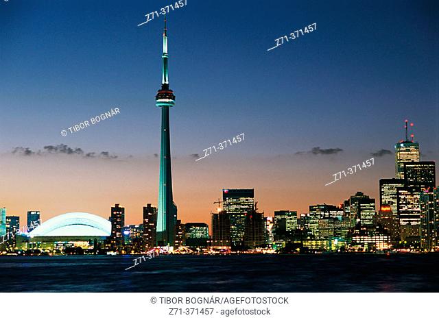 Skydome, CN Tower, skyline. Toronto. Ontario, Canada
