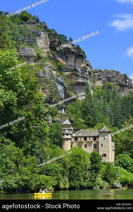 France, Lozère, Gorges du Tarn, Chateau de la Caze