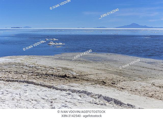 Uyuni salt flat, Salar de Uyuni, near Chuvica, Potosi department, Bolivia