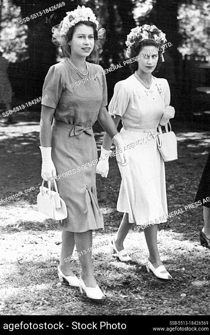 Princesses At Eton College Celebrations : A charming picture of Princess Elizabeth (left) with her sister Princess Margaret