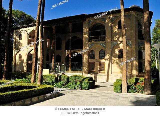 Safavid Hasht Behesht Palace, UNESCO World Heritage Site, Esfahan, Isfahan, Iran, Persia, Asia
