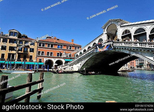 Rialto Bridge in the city of Venice