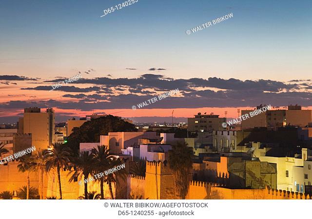 Tunisia, Tunisian Central Coast, Sfax, elevated view of the Medina along Avenue Ali Belhouane, evening