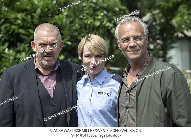 left to right Dietmar BAER (BAR) plays Kommissar Freddy Schenk, Anna BRUEGGEMANN (BRUGGEMANN) plays the policewoman Melanie Sommer, actor Klaus J