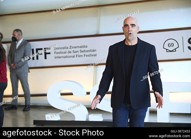 Luis Tosar attended 'Maixabel' Photocall during 69th San Sebastian International Film Festival at Kursaal Palace on September 18