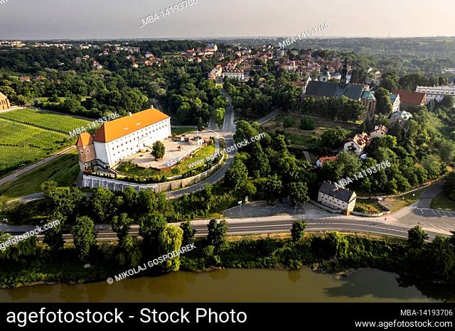 Europe, Poland, Swietokrzyskie, Sandomierz, Town Hall and Main Square