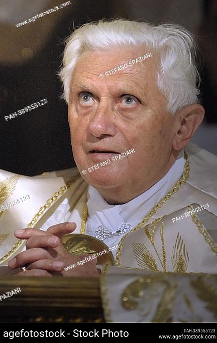 Pope Benedict XVI. - vatican city state/State of the Vatican City/Vatikanstadt