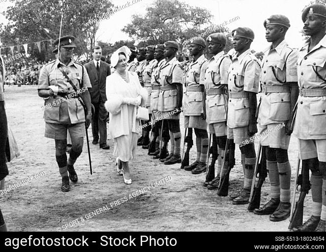 The Queen Mother In Rhodesia - Queen Elizabeth the Queen Mother inspecting the native Guard of Honour when she visited Mrewa and the Mangwende Native...