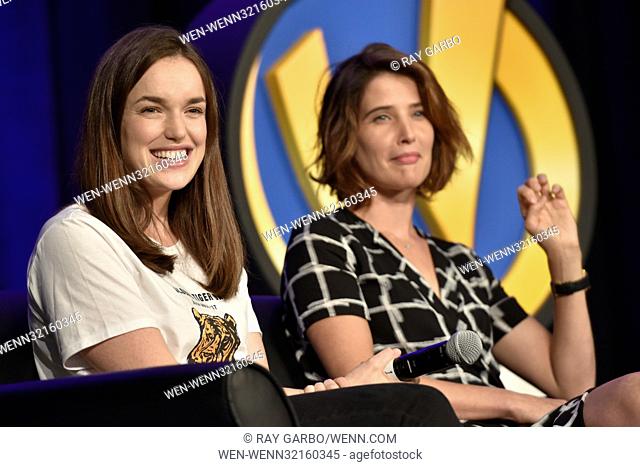Wizard World Chicago Comic-Con at Donald E. Stephens Convention Center in Rosemont, Illinois. Featuring: Elizabeth Henstridge, Cobie Smulders Where: Rosemont
