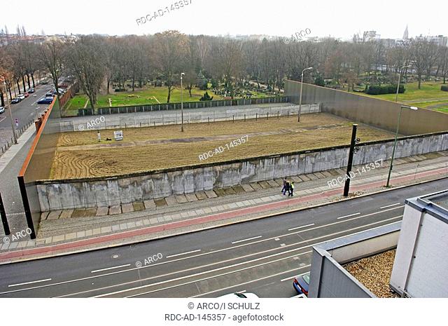 Monument Berlin Wall Bernauer Strasse Berlin Germany