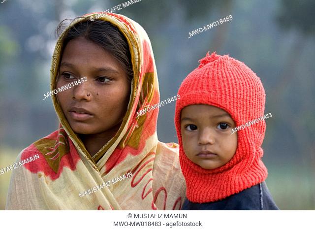 Mother and child Dinajpur, Bangladesh December 07, 2008