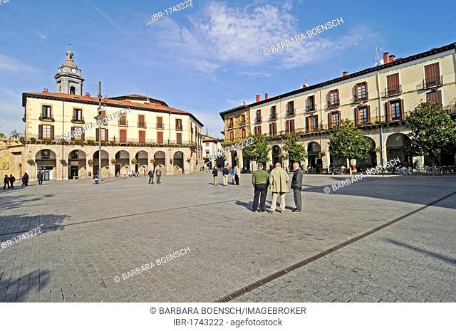 Plaza de los Fueros, square, Onati, Gipuzkoa province, Pais Vasco, Basque Country, Spain, Europe