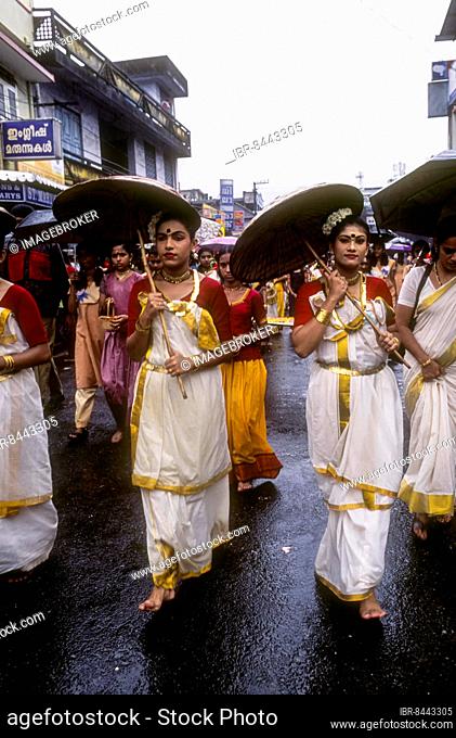 Athachamayam procession in Thripunithura during Onam near Ernakulam, Kerala, South India, India, Asia