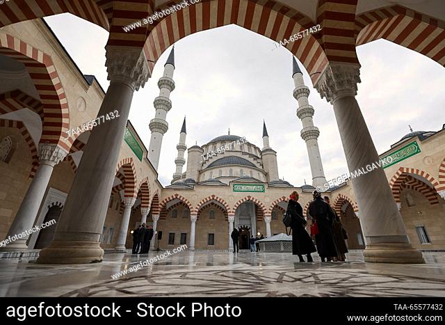 RUSSIA, SIMFEROPOL - DECEMBER 9, 2023: Believers are seen by the newly built Cathedral Mosque, the largest one in Crimea