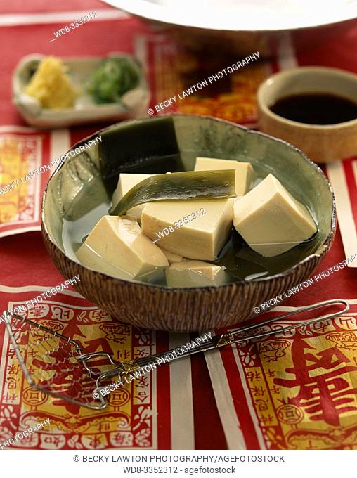 yudofu-plato de tofu cocido