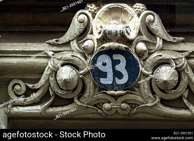 France-Nouvelle Aquitaine-Gironde- house number on a XIXc building at Bordeaux