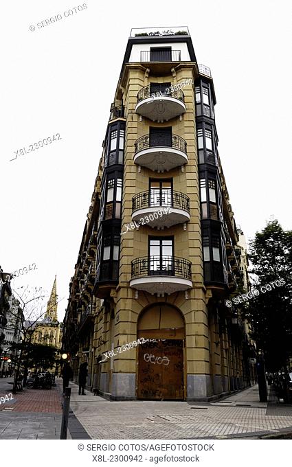 Apartment building in corner, six heights, San Sebastiano, Basque Country, Spain, Guipuzcoa