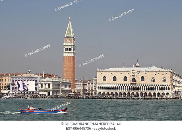 Doge s Palace, Campanile, Venice, Italy