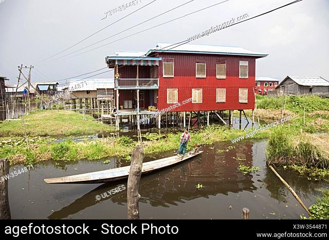 Houses on stilts, Maing Thauk village, Inle lake, state of Shan, Myanmar, Asia