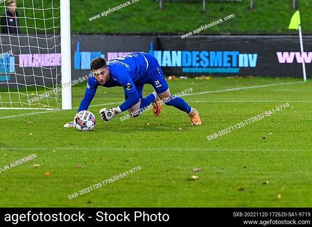 goalkeeper Ignacio Miras Blanco (31) of KMSK Deinze pictured during a soccer game between KMSK Deinze and SK Lierse Kempenzonen during the 14 th matchday in the...