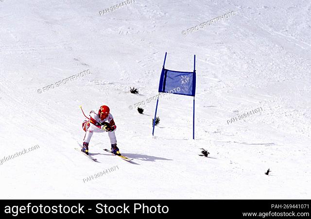 firo: Sports, winter sports Olympia, Olympics, 1998 Nagano, Japan, Olympic winter games, 98, archive pictures men, men, skiing, alpine skiing, alpine skiing