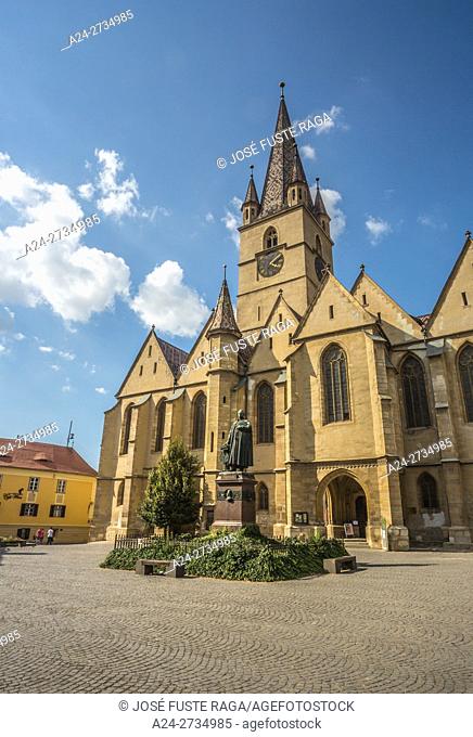 Romania, Sibiu City, Evangelical Cathedral of Sebiu, Teutsch Monument