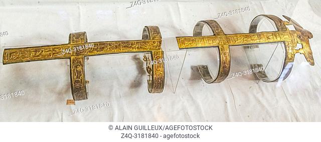 Egypt, Cairo, Egyptian Museum, from the tomb of Yuya and Thuya in Luxor : Gilded bands for Yuya mummy, made of cloth and plaster