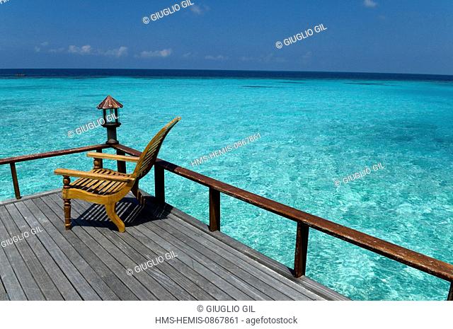 Maldives, North Male Atoll, Vabbinfaru Island, Banyan Tree Vabbinfaru hotel resort