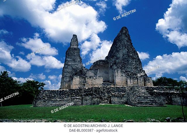Structure I with its three towers, Rio Bec style, Xpuhil or Xpujil, Campeche, Mexico. Mayan civilisation, 7th-10th century