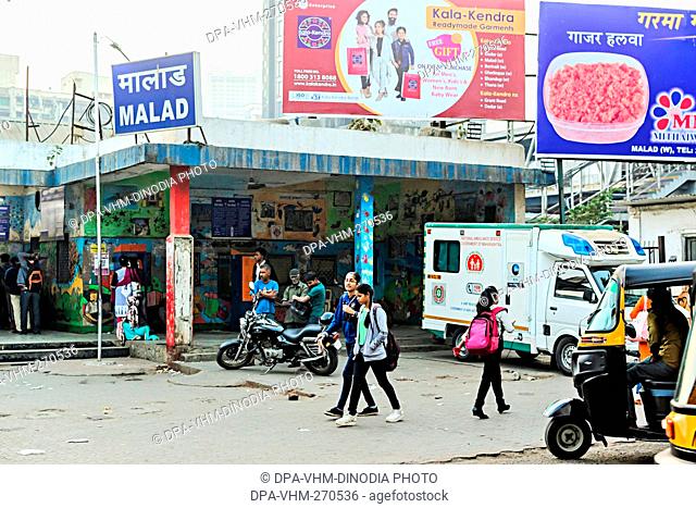 Malad Railway Station, Mumbai, Maharashtra, India, Asia