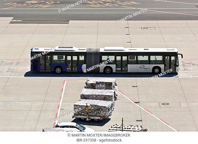 Shuttle bus, airport, Frankfurt am Main, Hesse, Germany