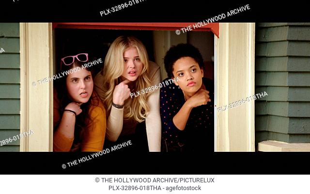 (L to R) Nora (BEANIE FELDSTEIN), Shelby (CHLOË GRACE MORETZ) and Beth (KIERSEY CLEMONS) are not trying to play in Neighbors 2: Sorority Rising